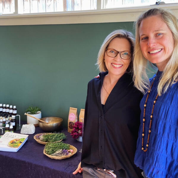 Alice and Sue - workshops at Alice Nature